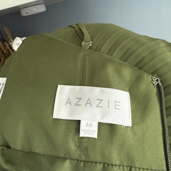 NWT Azazie Dasha A-Line Pleated Chiffon Dress Olive Green Size A0 XS Tea-Length - Picture 7 of 11